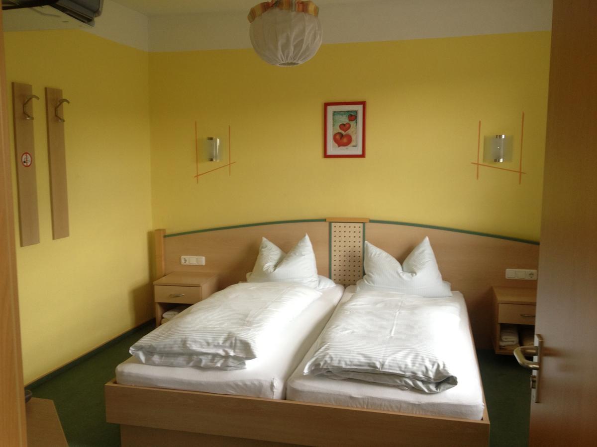 Landhotel Waldesruh Furth im Wald Dış mekan fotoğraf